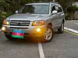 Toyota Highlander-2