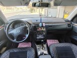 Mercedes E 200-11