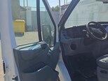Ford Transit-3
