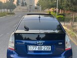 Toyota Prius-3