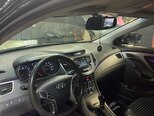 Hyundai Elantra-6