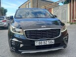 Kia Carnival-10