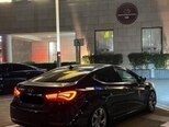 Hyundai Elantra-9