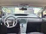 Toyota Prius-8