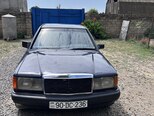 Mercedes 190-1