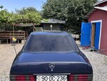 Mercedes 190-4