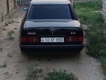 Mercedes 190-2