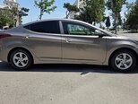 Hyundai Elantra-5