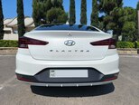 Hyundai Elantra-4