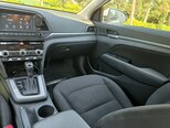 Hyundai Elantra-6