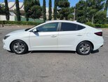 Hyundai Elantra-2