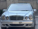 Mercedes E 230-3