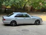 Mercedes E 230-17
