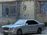 Mercedes E 230-4
