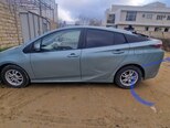 Toyota Prius-4