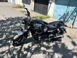 Triumph Speed Twin-9