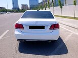 Mercedes E 220-5