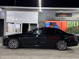 Mercedes E 300 e 4MATIC-3