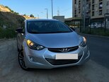 Hyundai Elantra-1