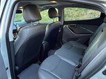 Hyundai Elantra-5