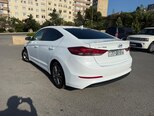 Hyundai Elantra-7