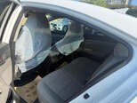 Hyundai Elantra-13