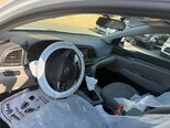 Hyundai Elantra-10