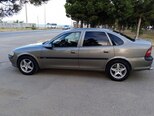 Opel Vectra-11