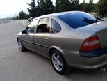 Opel Vectra-13