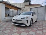 Toyota Prius-4