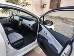 Toyota Prius-16