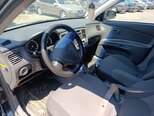 Kia Rio-5