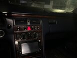Mercedes E 200-5