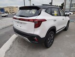 Kia Seltos-5