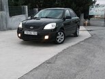 Kia Rio-1