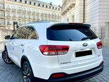 Kia Sorento-4