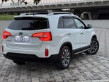 Kia Sorento-4
