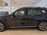 BMW X7-7