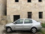Renault Symbol-6