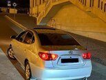 Hyundai Elantra-9