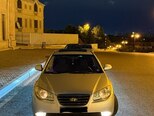 Hyundai Elantra-4