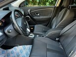 Renault Megane-11