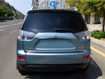 Mitsubishi Outlander-18