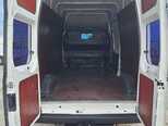 Ford Transit-10