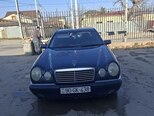 Mercedes E 200-1