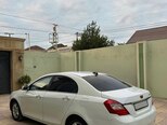 Geely Emgrand EC7-4