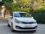 Kia Rio-5