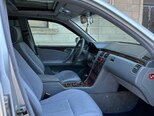 Mercedes E 280-10