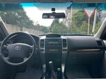 Toyota Land Cruiser Prado-10