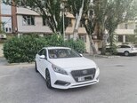 Hyundai Sonata-2